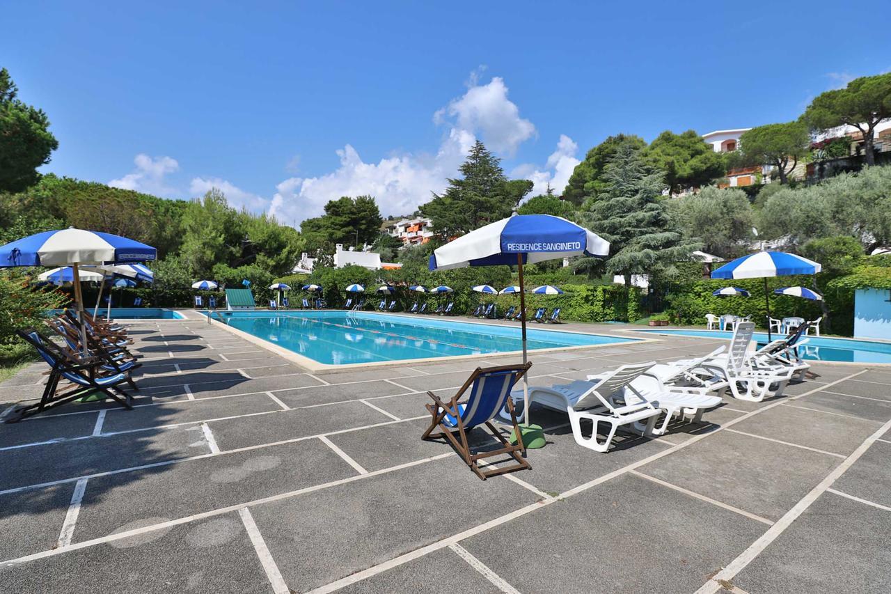 Club Hotel apartamentowy 3*